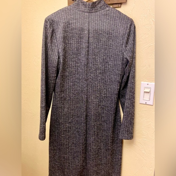 NWT Connected Apparel Pinstripe Pull-on Knit Business Dress - Picture 4 of 16